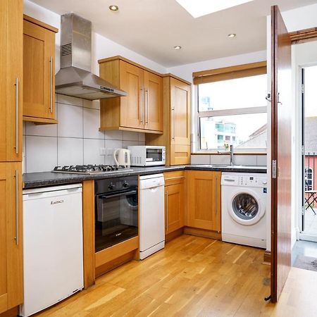 Appartement Flat In Londres Extérieur photo