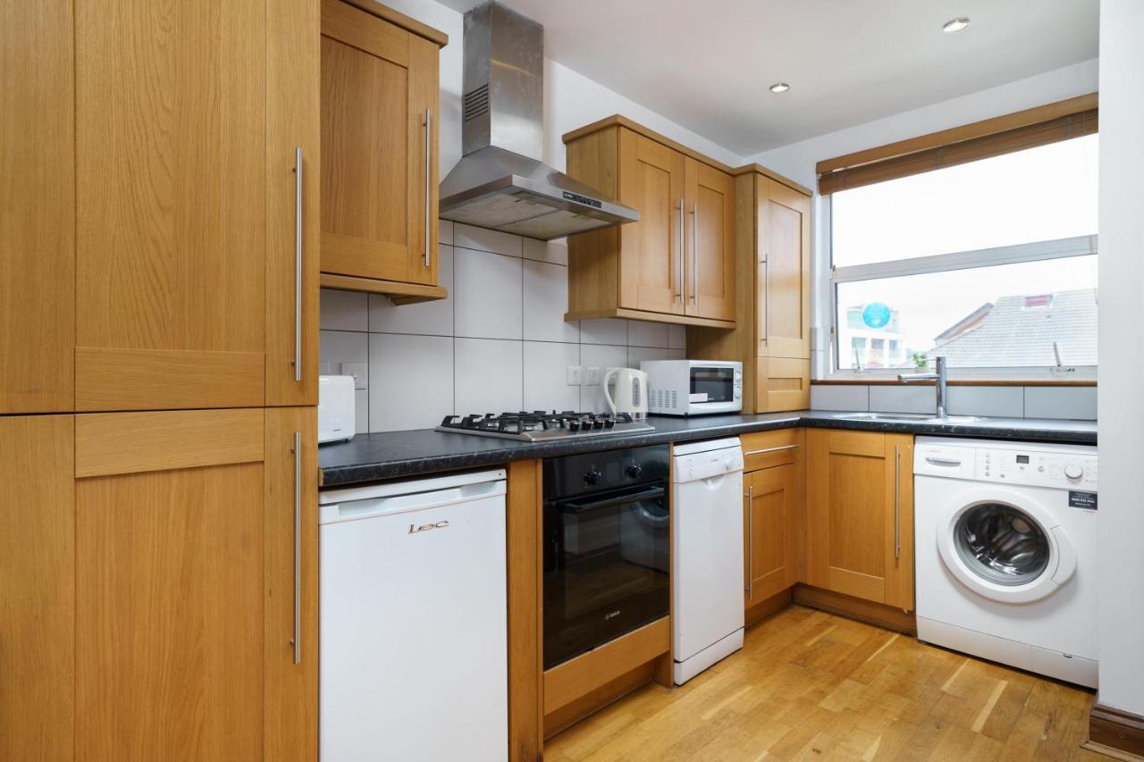 Appartement Flat In Londres Extérieur photo